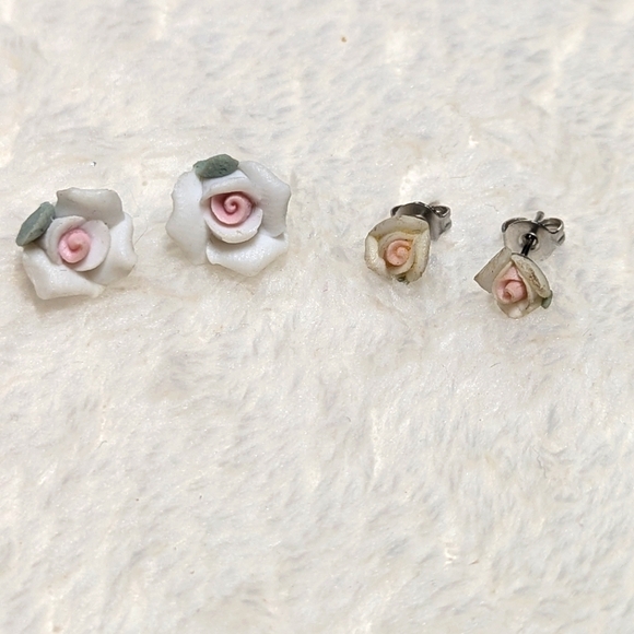 Vintage 1928 Porcelain Floral Rose Stud Earrings Qty 2 Pairs - Picture 7 of 7